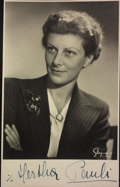 Fichier:PauliHertha.jpg