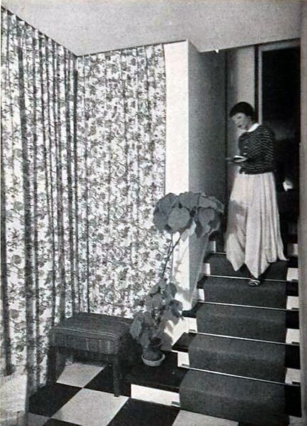 Fichier:24 Jacques Groag, Haus Dr. Stern, Perchtoldsdorf, 1934, Textilien von Hilde Blumberger, später Jacqueline Groag, in Moderne Bauformen 1934, S. 322.jpg