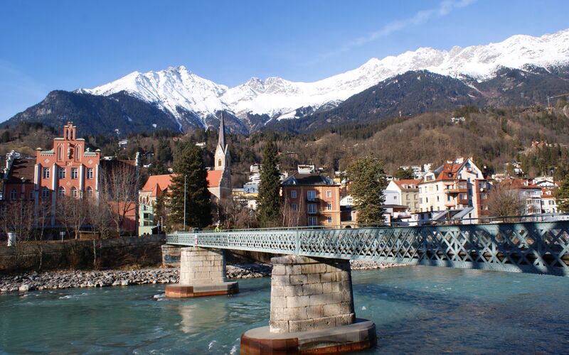 Fichier:Innsbruck-Emile-Béthouart-Steg-01ASD.jpg
